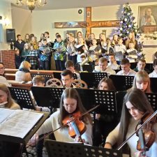 XVIII Koncert Kolęd w wykonaniu Chóru i Orkiestry Młodzieżowego Zespołu „MAZURECZEK”