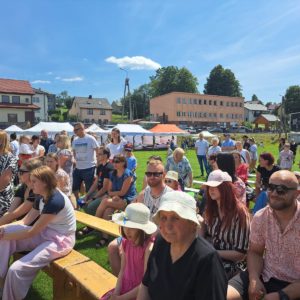 II Piknik Integracyjny w Jerzmanowicach: serca biją RAZEM!