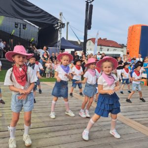 II Piknik Integracyjny w Jerzmanowicach: serca biją RAZEM!