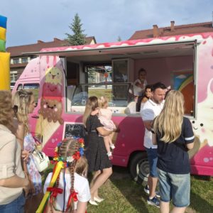 II Piknik Integracyjny w Jerzmanowicach: serca biją RAZEM!