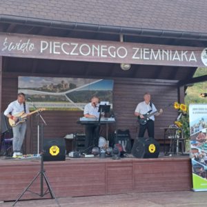 4ae8b12b-56b2-443b-9792-95b8a625df59 Święto Pieczonego Ziemniaka w Racławicach – smak, muzyka i wspólne biesiadowanie