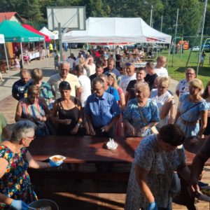 WhatsApp Image 2025-08-15 at 17.13.29 (5) Święto Pieczonego Ziemniaka w Racławicach – smak, muzyka i wspólne biesiadowanie