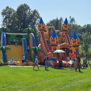 fbf1f4a1-49c9-480d-ac26-536ba54c93de Święto Pieczonego Ziemniaka w Racławicach – smak, muzyka i wspólne biesiadowanie