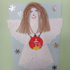 Świąteczne życzenia na papierze