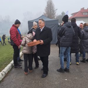 WhatsApp Image 2025-12-21 at 14.48.53 Spotkanie Opłatkowe przy Żywej Szopce w Jerzmanowicach