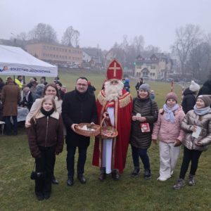 WhatsApp Image 2025-12-21 at 14.49.33 Spotkanie Opłatkowe przy Żywej Szopce w Jerzmanowicach