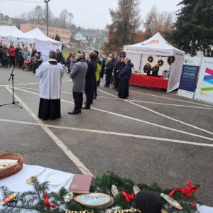 WhatsApp Image 2025-12-21 at 14.51.10 Spotkanie Opłatkowe przy Żywej Szopce w Jerzmanowicach