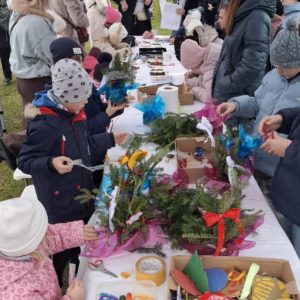 WhatsApp Image 2025-12-21 at 15.47.54 Spotkanie Opłatkowe przy Żywej Szopce w Jerzmanowicach