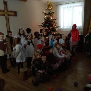 zdjęcia ze zbiorów Zespołu Szkolno-Przedszkolnego w Sąspowie