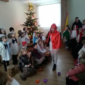 zdjęcia ze zbiorów Zespołu Szkolno-Przedszkolnego w Sąspowie