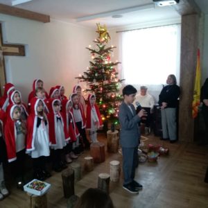 zdjęcia ze zbiorów Zespołu Szkolno-Przedszkolnego w Sąspowie