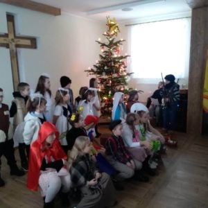 zdjęcia ze zbiorów Zespołu Szkolno-Przedszkolnego w Sąspowie